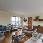 Beautiful Apt In 16Eme